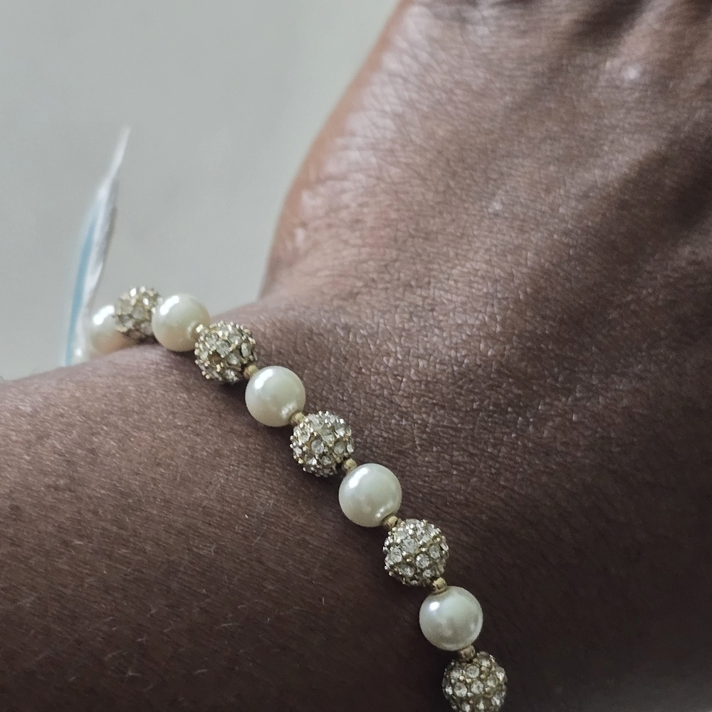 Charter Club Elegant Pearl Gold Tower Bracelet Women New Adjustable Band - Picture 8 of 12